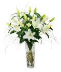 a bouquet of Eugenie lilies